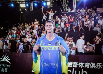 Украинец произвел фурор на конкурсе данков чемпионата Европы