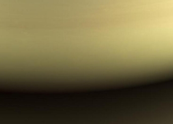 NASA опубликовало последнюю фотографию станции Cassini