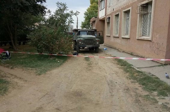 В Центральном районе Николаева под колесами грузовика погиб шестилетний мальчик