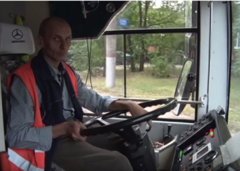 Необычный марафон. В Кривом Роге гибридный троллейбус хочет поставить украинский рекорд