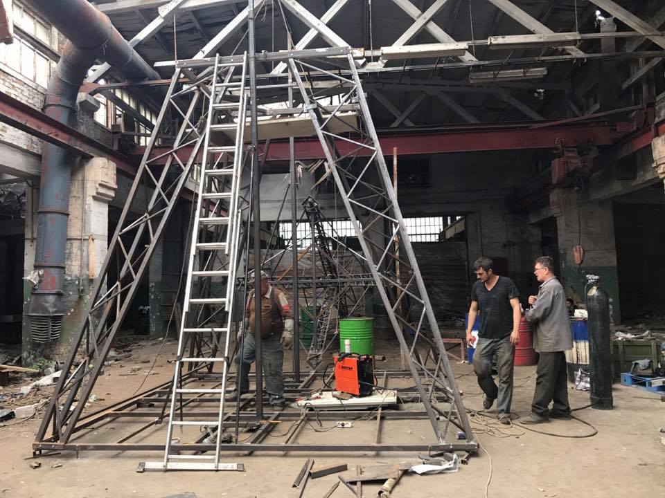 На Кинбурне одесский художник зажжет 13-метровую «Агонь Бабу» 5