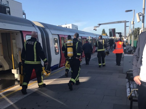 В лондонском метро произошел взрыв, есть пострадавшие 1