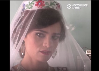 В Таджикистане президент наградил молодого учителя…женой. За стихотворение