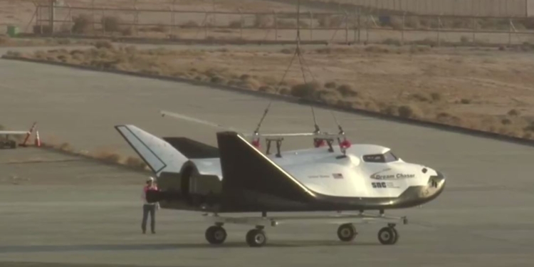 Небольшой и легкий. В США показали испытания нового космического корабля