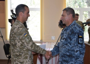 Сержанты – это хребет армии: в Николаеве выпустили первых сержантов ВМС, подготовленных по стандартам НАТО