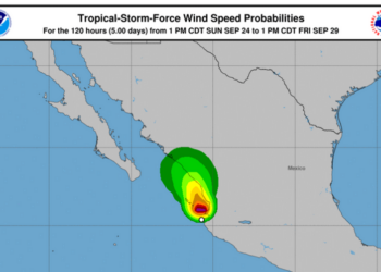 Вблизи берегов Мексики сформировался тропический шторм Пилар
