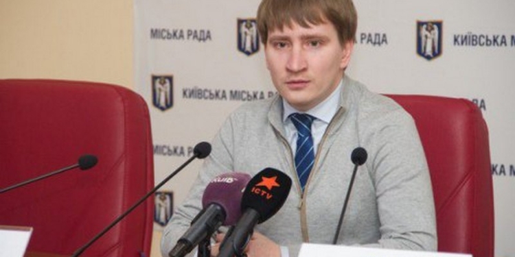 Главу аппарата Киевской горгосадминистрации уволили после расследования о поддельном дипломе