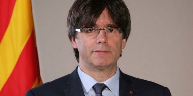 Президента Каталонии, настаивающего на проведении референдума о независимости региона, могут арестовать