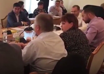 “Пурген в ср*ку”. В ВР обсуждали, как бороться с журналистами в столовой парламента