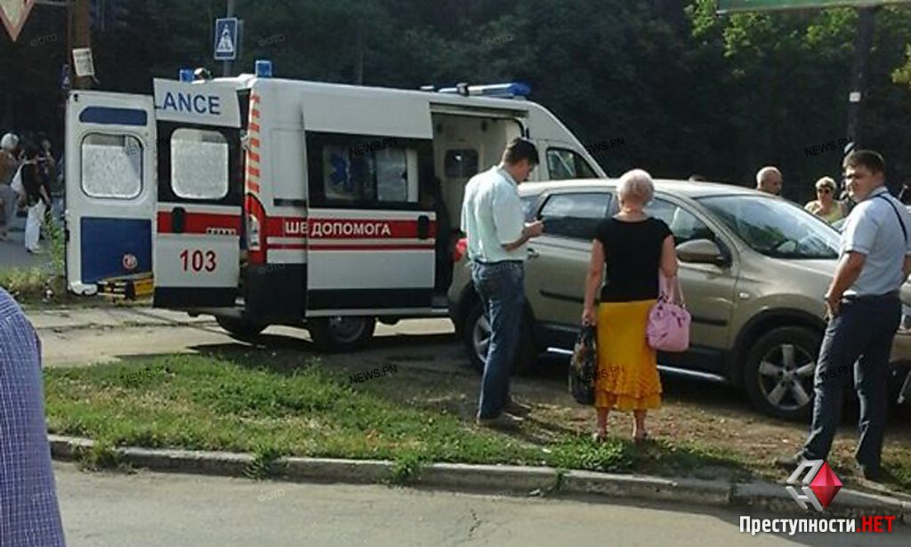 В Николаеве около завода «Зоря – Машпроект» друг в друга постреляли два водителя 17