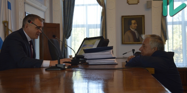 Депутаты Николаевского горсовета собрались на земельную сессию (ТРАНСЛЯЦИЯ)