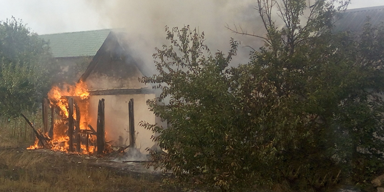 В Николаеве горел дом. Но могло быть еще хуже