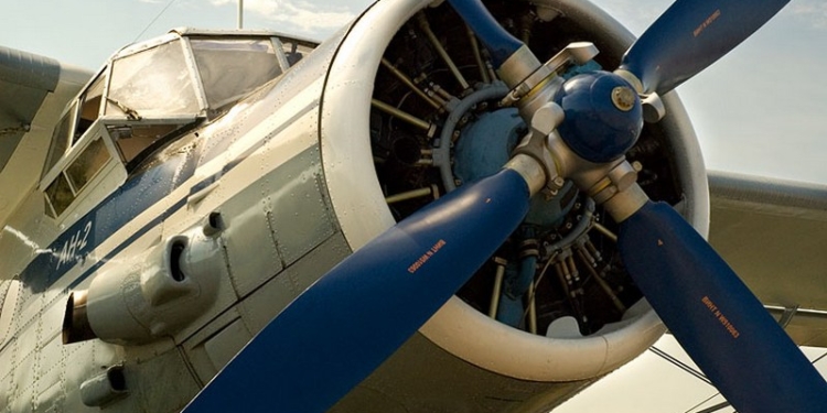 На авиашоу в Подмосковье разбился самолет, погибли два человека