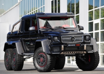 С монстрами нельзя. В Монако владельца 6-колесного Brabus попросили покинуть княжество