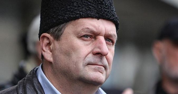 В оккупированном Крыму суд дал 8 лет колонии крымскотатарскому лидеру Ахтему Чийгозу