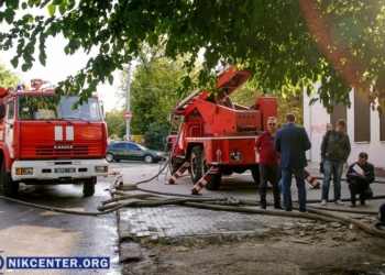 В Херсоне сгорел многоквартирный жилой дом, на месте погибли 4 человека, в городе – траур.