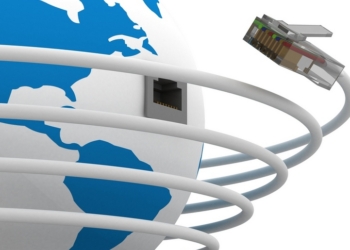 Украинские чиновники придумали, как контролировать весь интернет-трафик, а заодно и мобильные звонки