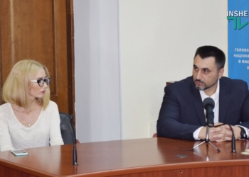 Депутат Николаевского горсовета от “Оппоблока” Жвавый уже считает подрыв своей автомашины “личным делом” и просит оставить его в покое