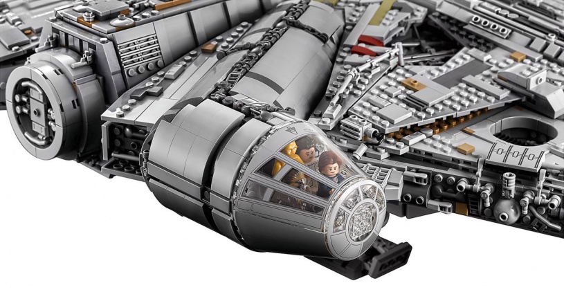 Лего ого. Компьютер из 7541 детали посвятили "Звездным войнам" 3