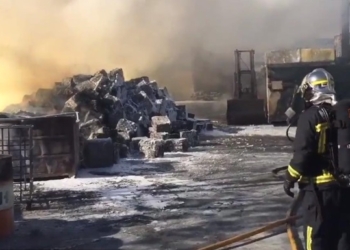 Жителей Мадрида просят не покидать дома из-за токсичного дыма