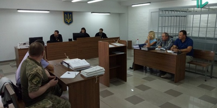 В Николаеве в суде над экс-вице-губернатором Романчуком показали передачу первого транша взятки