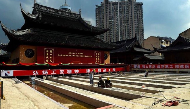 Как это было. В Китае передвинули древний буддийский храм – с помощью 40 гидравлических домкратов