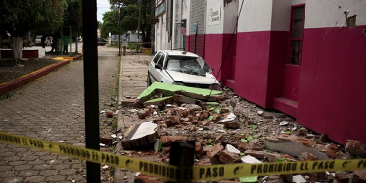 Количество жертв землетрясения в Мексике увеличилось до 58 человек