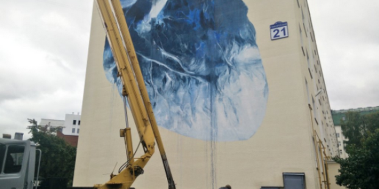 В Минске «люди в штатском» задержали аргентинского художника во время рисования мурала