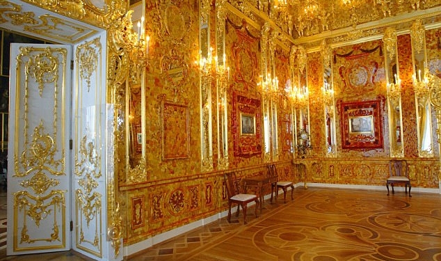 Немецкие археологи заявили, что знают, где находится похищенная нацистами Янтарная комната