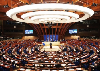 ПАСЕ просит украинские власти изменить новый “Закон об образовании”