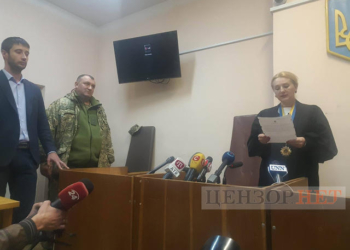 Замминистра обороны, подозреваемый в причастности к хищению 149 млн.грн. при закупке топлива для МО, будет под домашним арестом