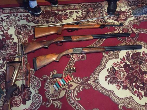 Операция «Оружие-взрывчатка» на Николаевщине: правоохранители изъяли 12 гранат, 2 кг взрывчатки, 29 единиц оружия и 1600 патронов 1