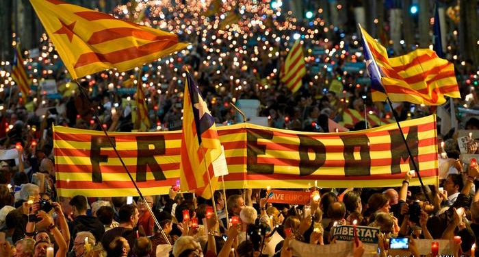Под руку Мадрида? На угрозу властей Испании Каталония ответила угрозой