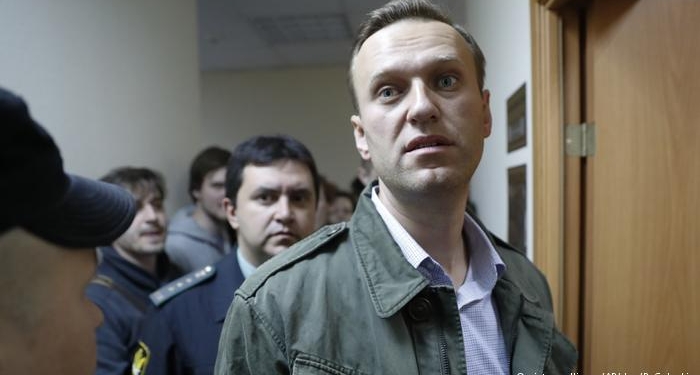 Российского оппозиционера Навального выпустили на свободу после 20 суток админареста