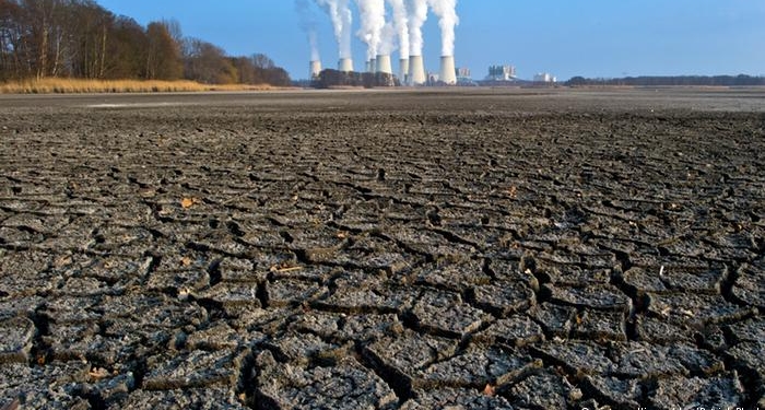 Так же быстро, как и несколько миллионов лет назад: темп повышения концентрации углекислого газа в течение 2016 года был самым высоким в истории наблюдений