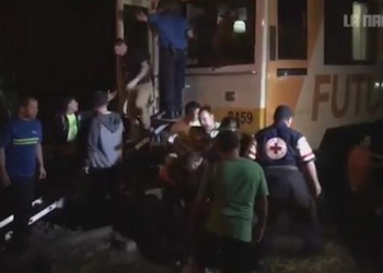 В результате столкновения двух поездов в Коста-Рике пострадали больше 20 людей