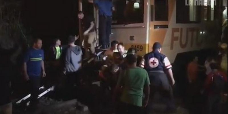 В результате столкновения двух поездов в Коста-Рике пострадали больше 20 людей