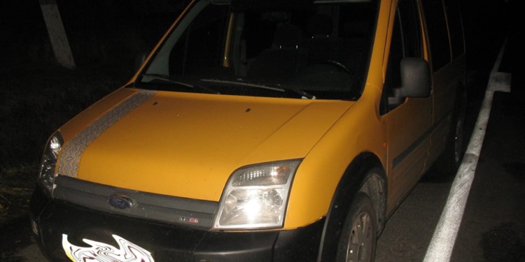 Хороший «букет»: мужчина, разыскиваемый в Одесской области, ехал на угнанном автомобиле по Николаевской