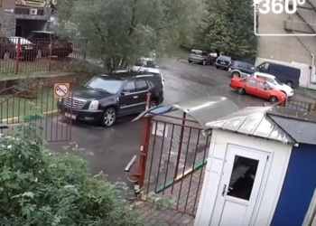 Веселый дед. В РФ пенсионер за 20 секунд разбил 4 авто