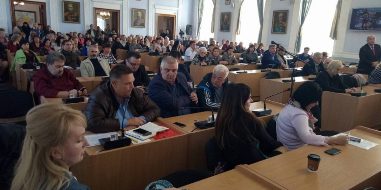 Начальник гороно Деркач является фигурантом 5 уголовных производств, – николаевский активист Жело