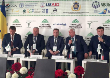 На форуме “Таврийские горизонты” компания “НИБУЛОН” подписала меморандум о развитии речного сообщения с Беларусью