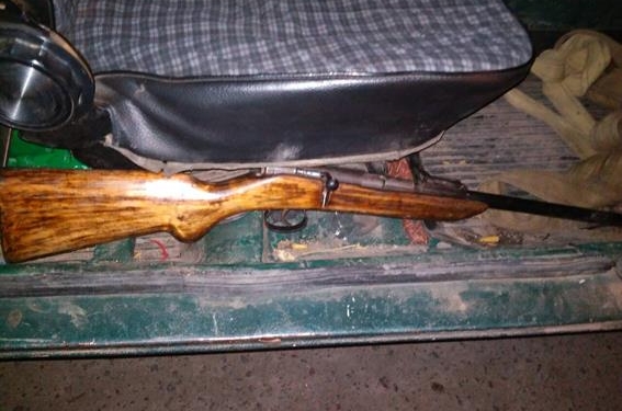 По Вознесенску на «Ниве» катался пьяный с винтовкой