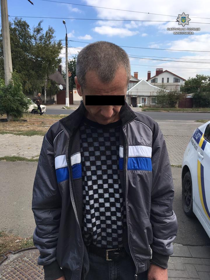 На улицах Николаева патрульные снова «засекли» горожан с наркотиками 3