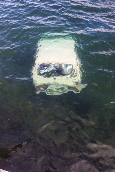 В Одессе на дне моря нашли автомобиль с мертвой девушкой 1