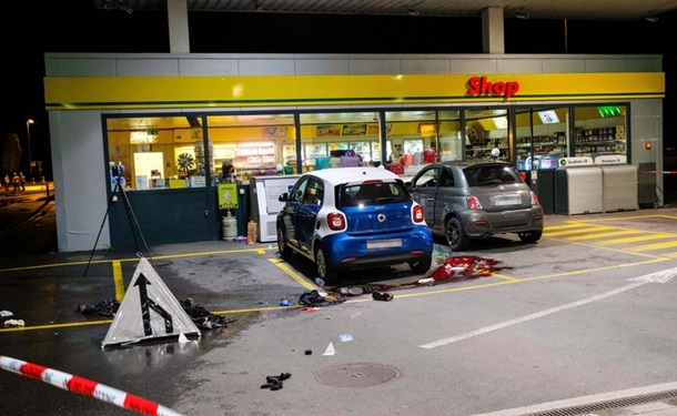 В Швейцарии подросток напал на прохожих с топором