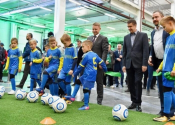 ФФУ открыла завод по производству искусственного покрытия для футбольных полей