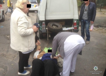 В Николаеве на Пушкинской КАМаЗ с прицепом спровоцировал ДТП, в котором пострадал пешеход