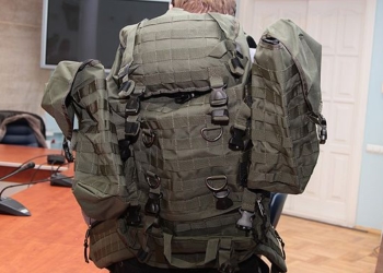 Сына Авакова доставили в НАБУ, а в МВД заявили, что в “деле о рюкзаках” все чисто