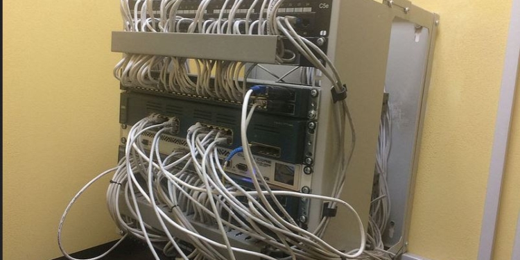 В Николаеве ликвидировали крупный колл-центр, работавший на РФ и Крым