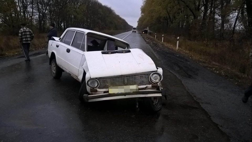 На Харьковщине в результате ДТП перевернулся автобус с возвращавшимися с экскурсии школьниками – есть пострадавшие 10